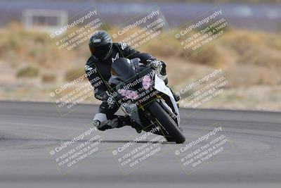 media/Dec-17-2022-SoCal Trackdays (Sat) [[224abd9271]]/Turn 16 (210pm)/